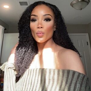 Green, (4/Small) Off shoulder Zipped, cropped cardigan.